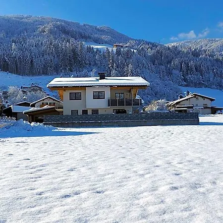 فندق In Near Lift كالتنباش