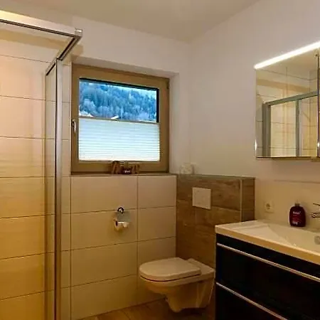 In Near Lift فندق كالتنباش